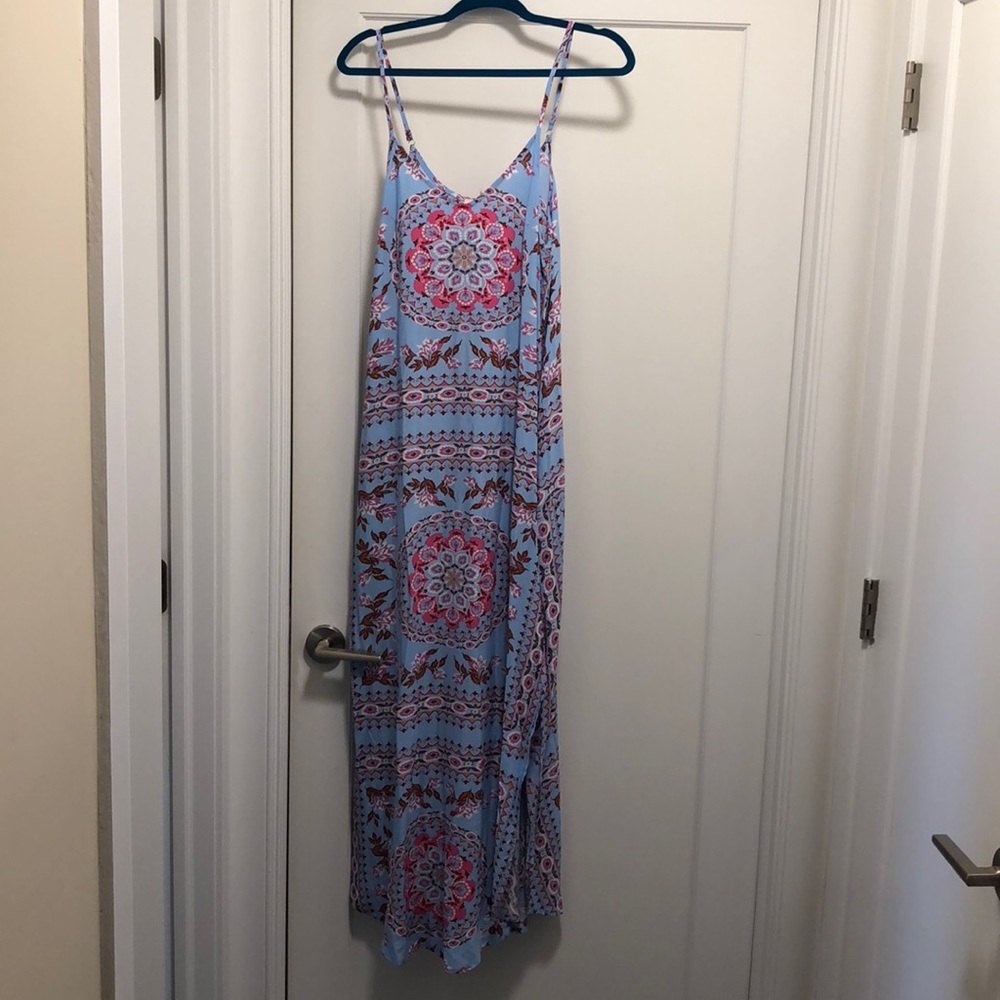 Vici maxi dress